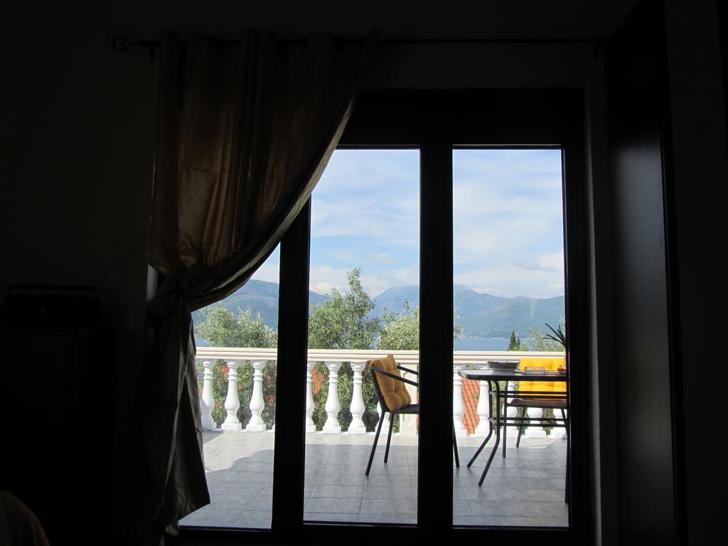 Apartments Arina Krasići Szoba fotó